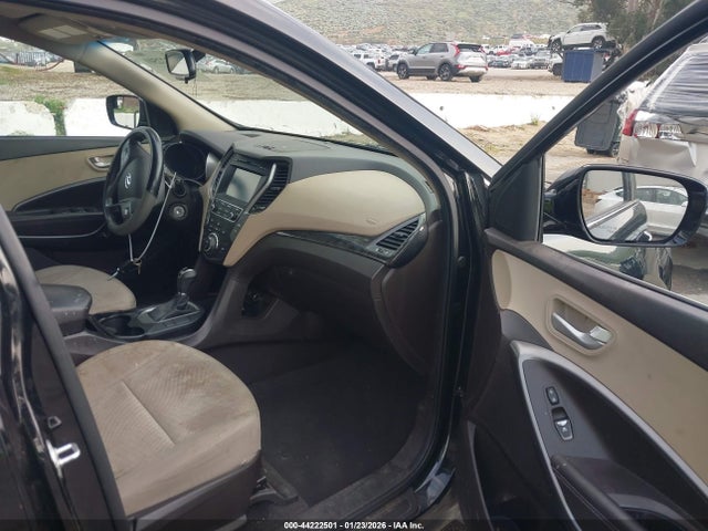 5NMZU3LB5HH032772 Hyundai Santa Fe Sport 2.4l