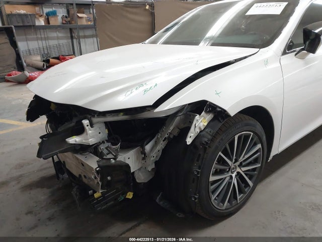 58ADA1C13SU058855 Lexus ES 300H