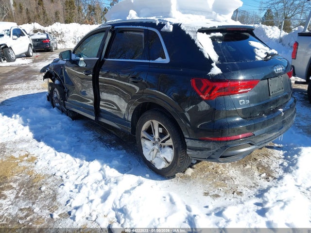 2020 AUDI Q3 WA1FECF32L1111687 Photo 2