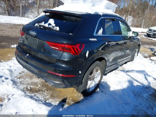 2020 AUDI Q3 WA1FECF32L1111687 Photo 3