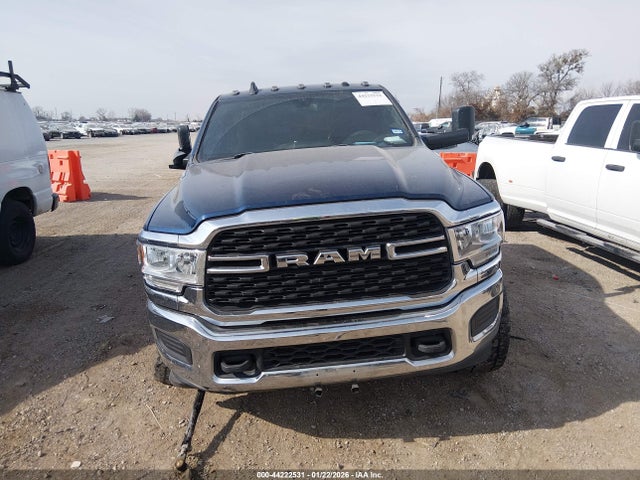 44222531 :رقم المزاد ، 3C6UR5DL4NG146338 vin ، 2022 Ram 2500 Lone Star  4x4 6'4 Box مزاد بيع