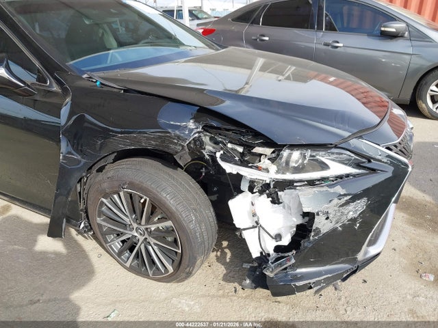 44222537 :رقم المزاد ، 58ADA1C16SU069817 vin ، 2025 Lexus Es 300h مزاد بيع