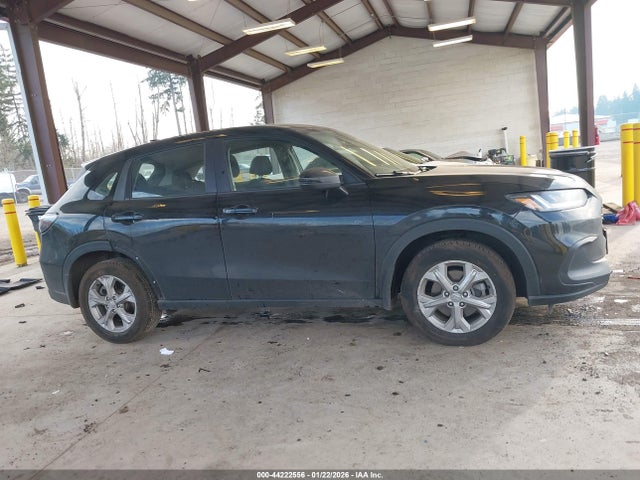 3CZRZ2H33PM748458 Honda Hr-v Awd Lx