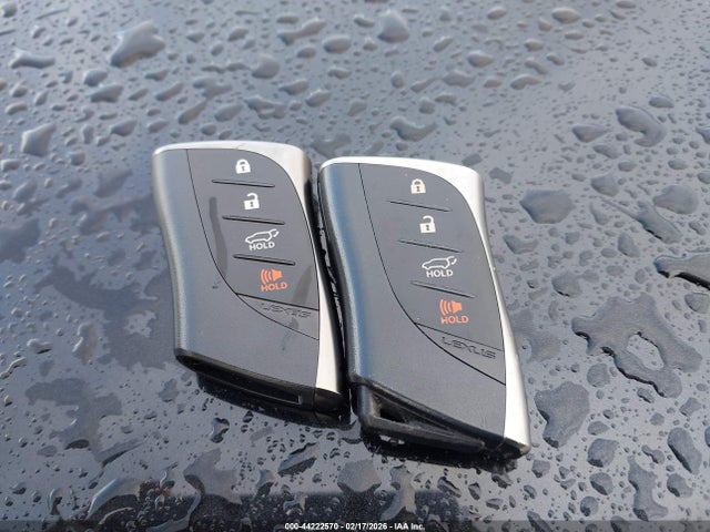 44222570 :رقم المزاد ، 2T2BBMCA1RC036132 vin ، 2024 Lexus Rx 350h Premium مزاد بيع