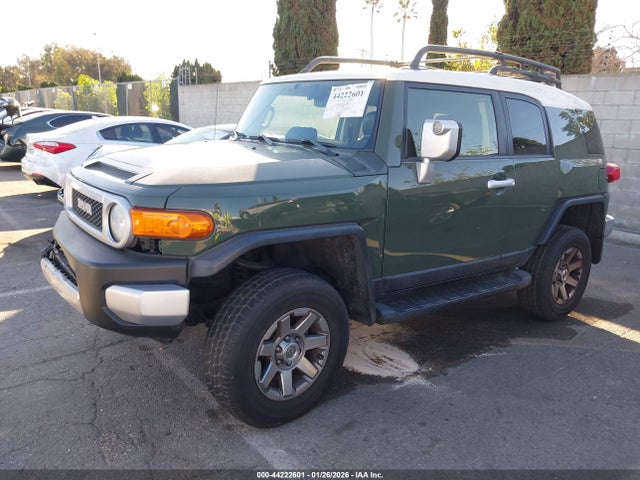 2014 TOYOTA FJ CRUISER JTEBU4BF7EK177190 Photo 1
