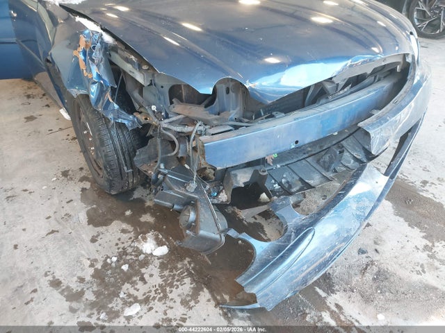 44222604 :رقم المزاد ، 2G4WC562151255335 vin ، 2005 Buick Lacrosse Cx مزاد بيع