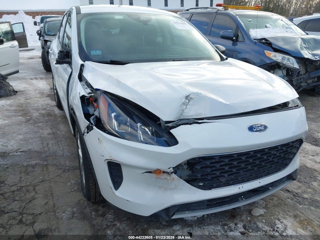 1FMCU9BZ8NUA62016 Ford Escape Se Hybrid
