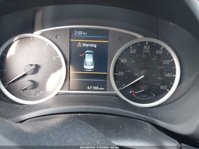 3N1AB7AP5KY275619 Nissan SENTRA SV