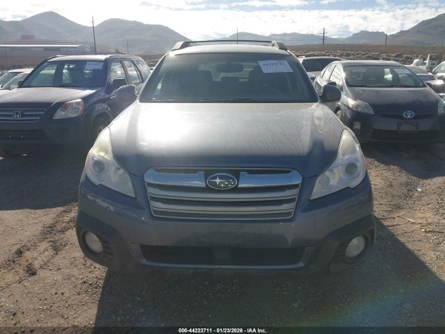 Subaru Outback 2.5i Premium 2014 4S4BRCCC5E3304822 Image 12