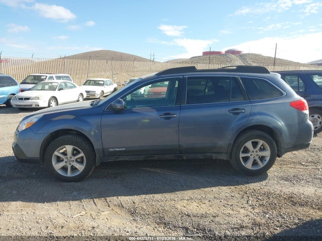 Subaru Outback 2.5i Premium 2014 4S4BRCCC5E3304822 Image 14