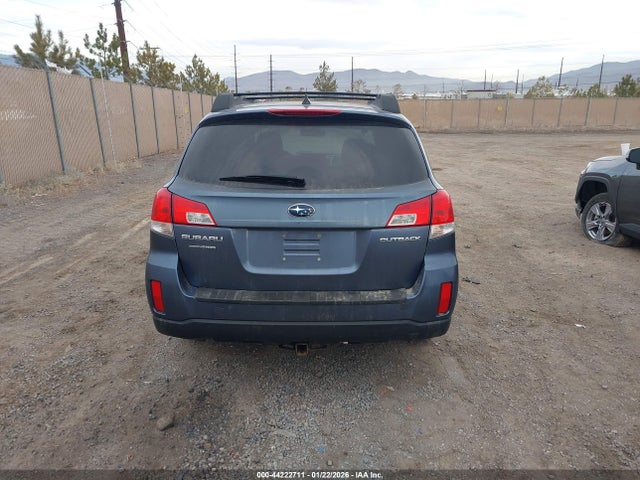 Subaru Outback 2.5i Premium 2014 4S4BRCCC5E3304822 Image 16