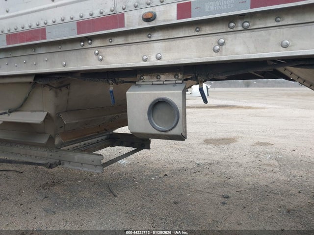 44222712 :رقم المزاد ، 1W14432A4L7719220 vin ، 2020 Wilson Trailer Co Grain Trailer مزاد بيع