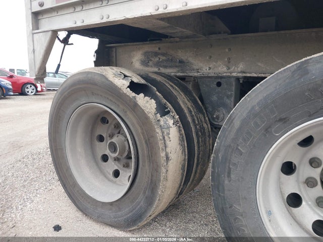 44222712 :رقم المزاد ، 1W14432A4L7719220 vin ، 2020 Wilson Trailer Co Grain Trailer مزاد بيع