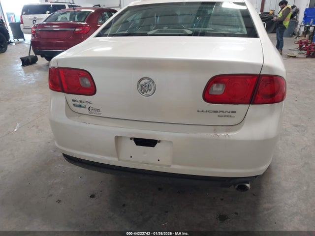 44222742 :رقم المزاد ، 1G4HC5EM7BU123126 vin ، 2011 Buick Lucerne Cxl مزاد بيع