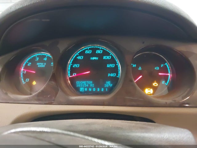 44222742 :رقم المزاد ، 1G4HC5EM7BU123126 vin ، 2011 Buick Lucerne Cxl مزاد بيع