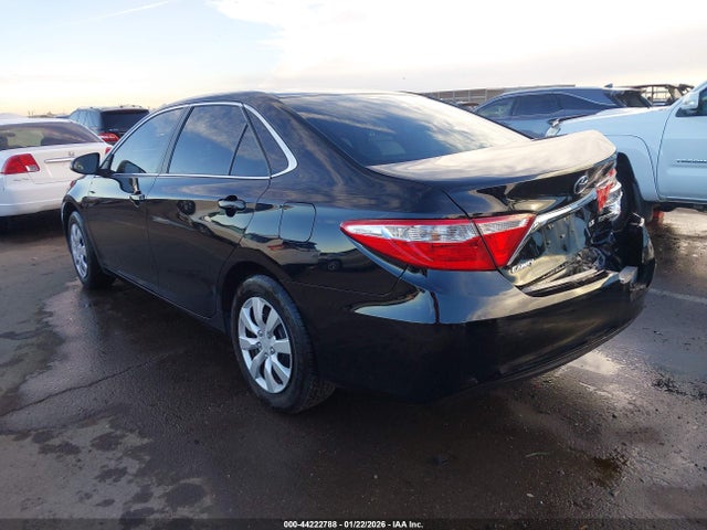 Toyota CAMRY LE 2017 4T1BF1FKXHU700386 Image 3