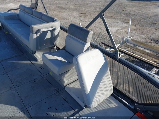 Seadoo Other 2023 YDV50440A323 Image 17