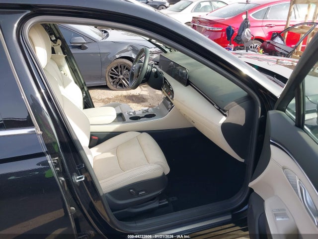 KMUMADTB1TU228196 Genesis Gv70 2.5t Select