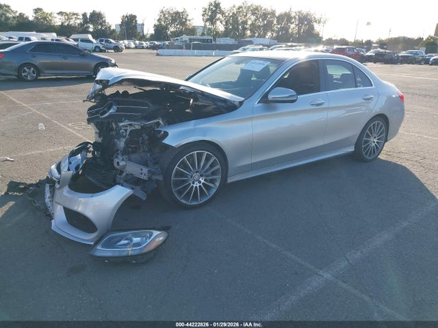 55SWF4JB2GU106895 Mercedes-Benz C 300 Sport