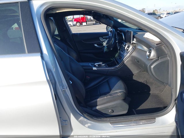 55SWF4JB2GU106895 Mercedes-Benz C 300 Sport