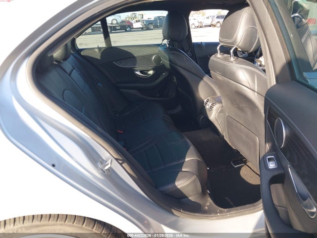 55SWF4JB2GU106895 Mercedes-Benz C 300 Sport