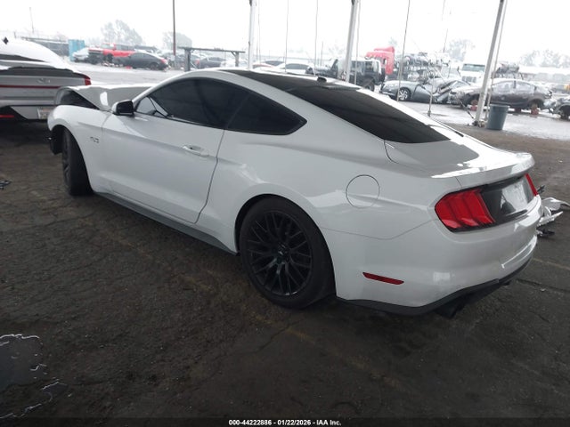 Ford Mustang Gt Premium 2018 1FA6P8CF9J5124914 Image 3