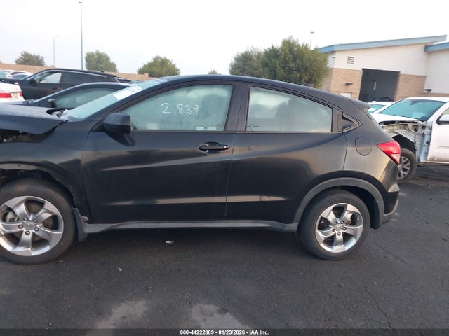 3CZRU5H31JM721105 Honda HR-V LX