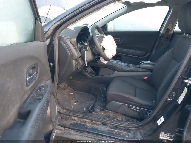 3CZRU5H31JM721105 Honda HR-V LX