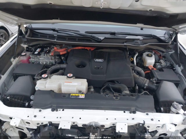 2022 TOYOTA TUNDRA HYBRID 5TFJC5AB0NX001558 Photo 9