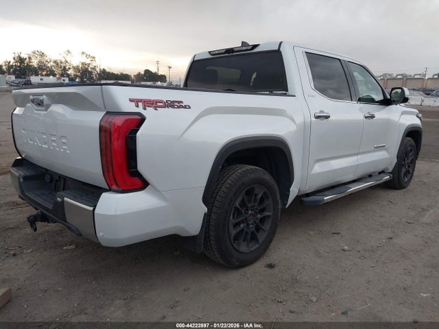 2022 TOYOTA TUNDRA HYBRID 5TFJC5AB0NX001558 Photo 3