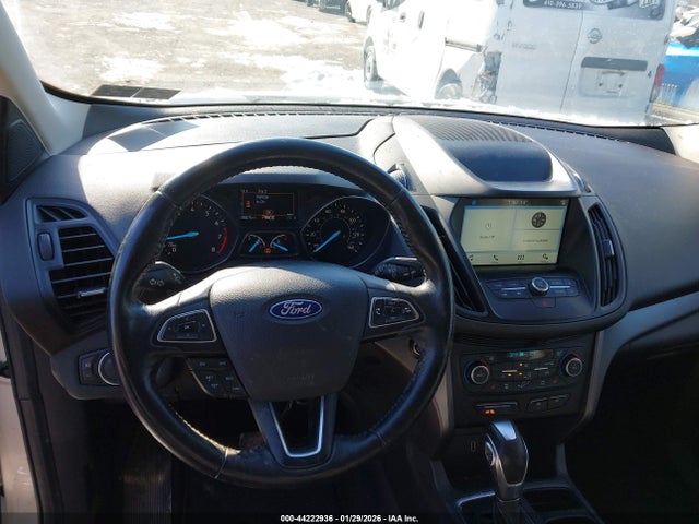 1FMCU9HD9KUC30513 Ford ESCAPE SEL