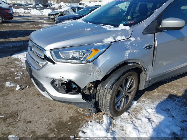 1FMCU9HD9KUC30513 Ford ESCAPE SEL