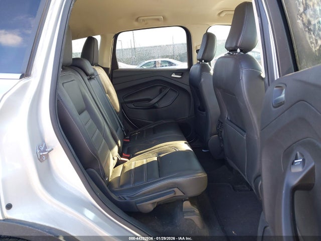 1FMCU9HD9KUC30513 Ford ESCAPE SEL