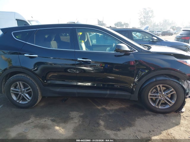 5NMZT3LB1HH036224 Hyundai Santa Fe Sport 2.4l