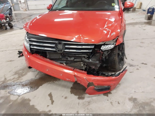 2019 Volkswagen Tiguan 2.0t S მანქანა იყიდება აუქციონზე, vin: 3VV1B7AX3KM085047, აუქციონის ნომერი: 44222972