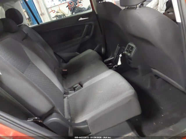 2019 Volkswagen Tiguan 2.0t S მანქანა იყიდება აუქციონზე, vin: 3VV1B7AX3KM085047, აუქციონის ნომერი: 44222972