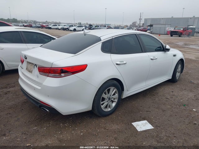 5XXGT4L34GG119911 KIA Optima Lx