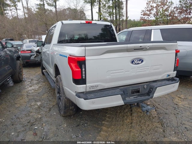 2024 FORD F-150 LIGHTNING 1FTVW3L7XRWG20072 Photo 2
