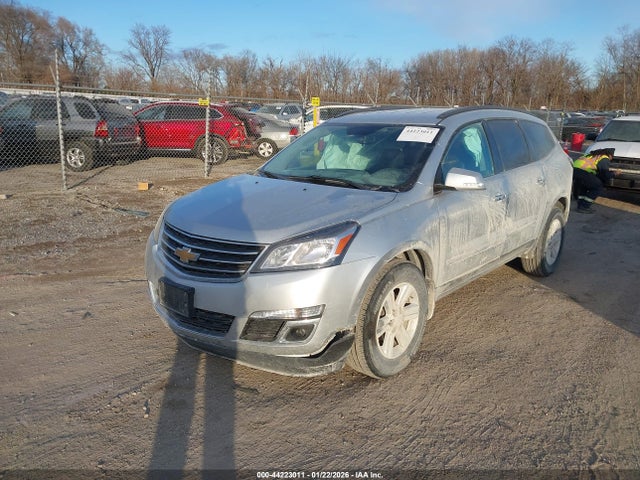 Chevrolet Traverse 1lt 2014 1GNKRGKD8EJ155427 Image 2