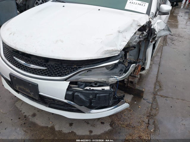 Aukcja sprzedaży 2015 Chrysler 200 C, vin: 1C3CCCCG0FN713687, numer aukcji: 44223013