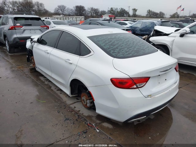 Aukcja sprzedaży 2015 Chrysler 200 C, vin: 1C3CCCCG0FN713687, numer aukcji: 44223013