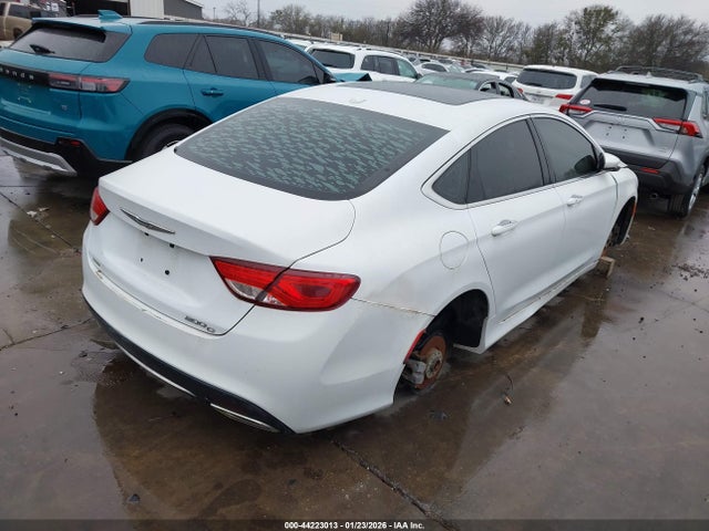 Aukcja sprzedaży 2015 Chrysler 200 C, vin: 1C3CCCCG0FN713687, numer aukcji: 44223013