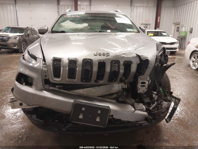Продажа на аукционе авто 2016 Jeep Cherokee Latitude, vin: 1C4PJMCB1GW117433, номер лота: 44223030