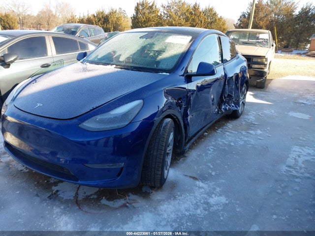 Продаж на аукціоні авто 2024 Tesla Model Y Rwd, vin: 7SAYGDED4RF098002, номер лоту: 44223061
