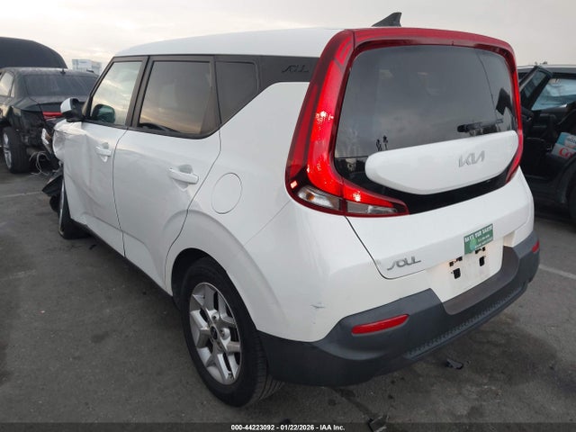 KNDJ23AU7N7186815 KIA SOUL LX