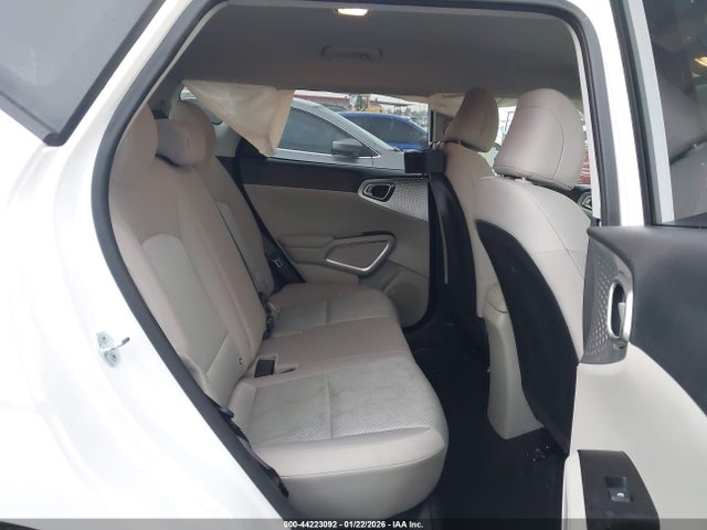 KNDJ23AU7N7186815 KIA SOUL LX