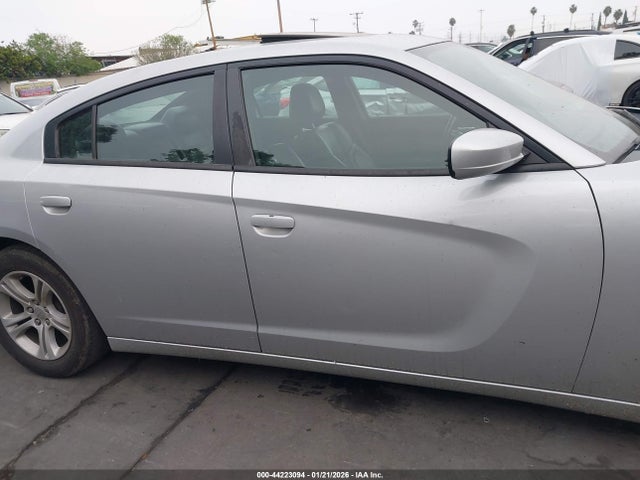 2C3CDXBG0KH695474 Dodge Charger Sxt Rwd