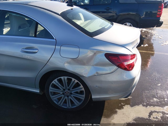 Aukcja sprzedaży 2018 Mercedes-benz Cla 250, vin: WDDSJ4EB7JN577318, numer aukcji: 44223099