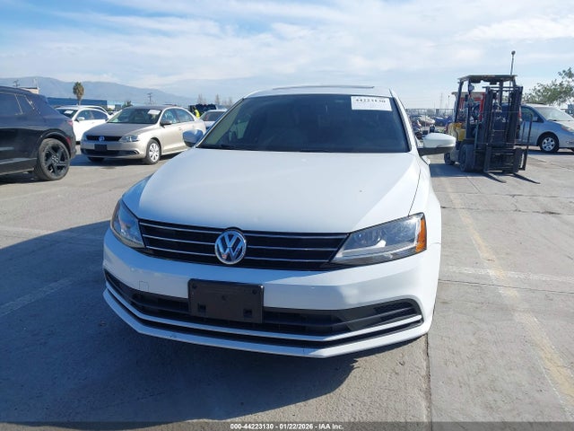 Продаж на аукціоні авто 2017 Volkswagen Jetta 1.4t Se, vin: 3VWDB7AJ9HM208508, номер лоту: 44223130