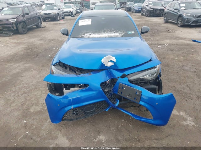 ZARFANBN3K7608205 Alfa Romeo Giulia Ti Sport Awd